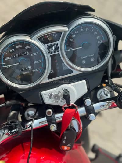 CB 150 F new 2026 model ,slightly used with care. Accessries installed