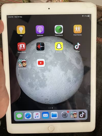 Apple iPad Air 1st Gen 16GB WiFi