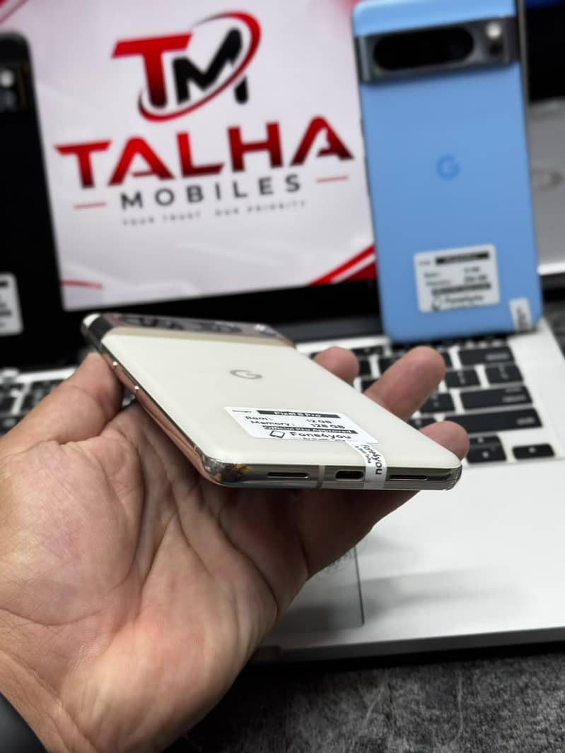 Google Pixel 8 Pro 4