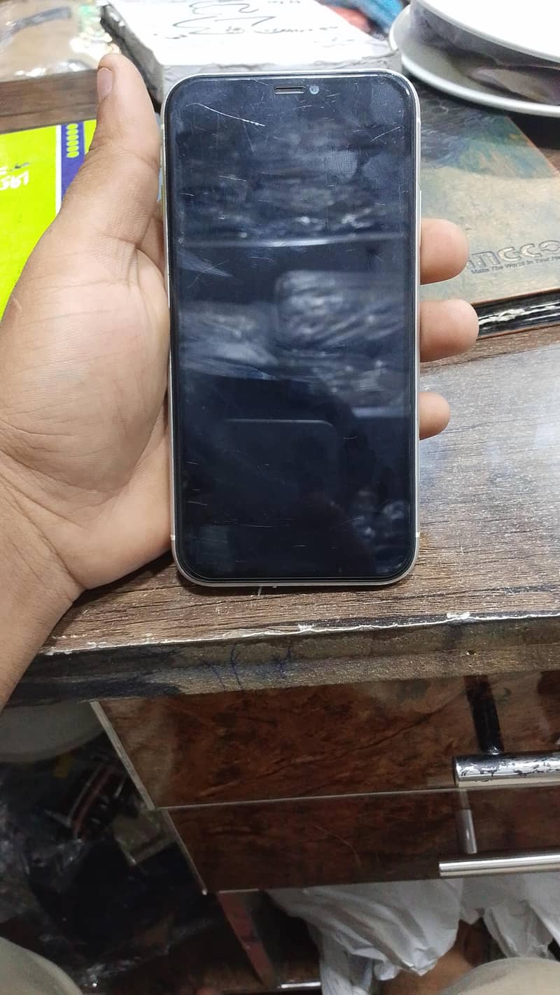 Apple iPhone 11 1
