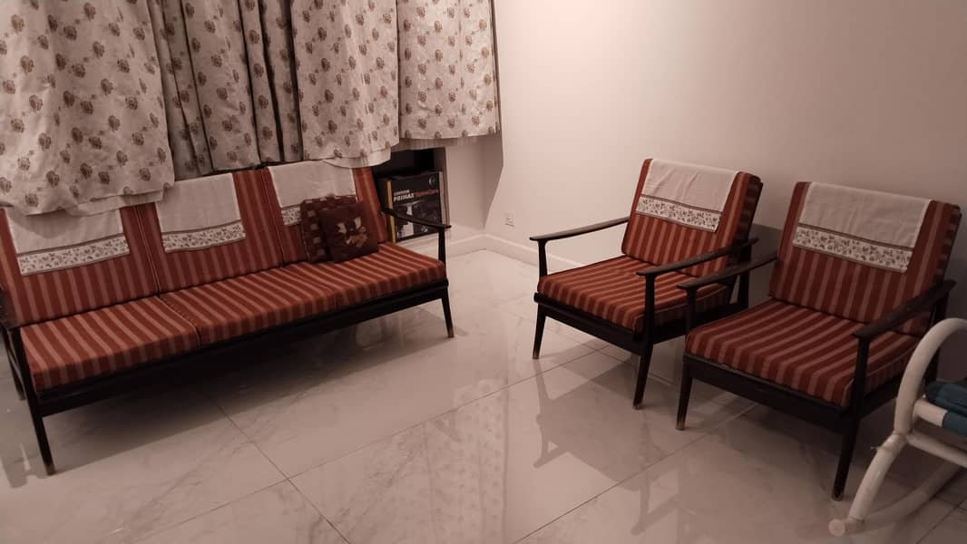 5 SEATER SOFA SET 1