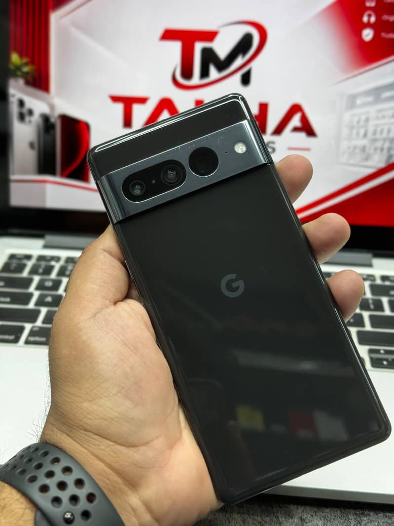 Google Pixel 7 Pro 10