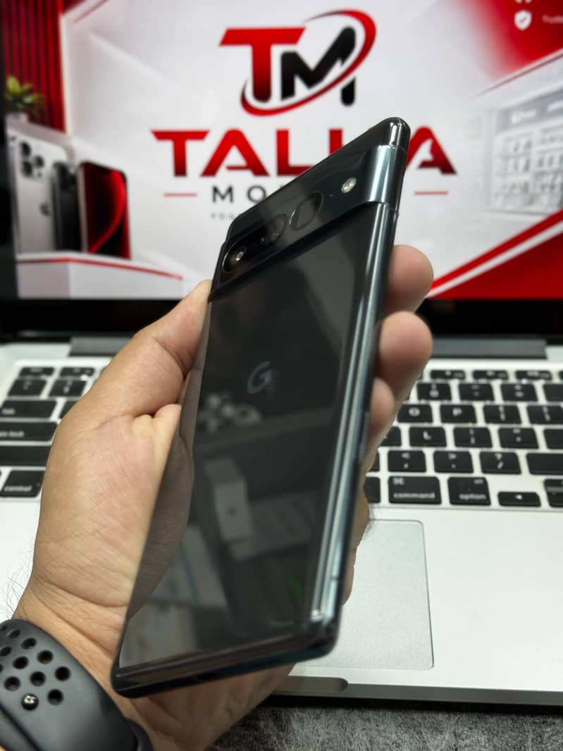 Google Pixel 7 Pro 12