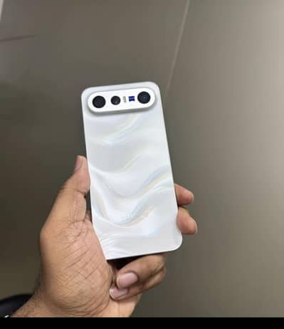 Vivo X300 FE