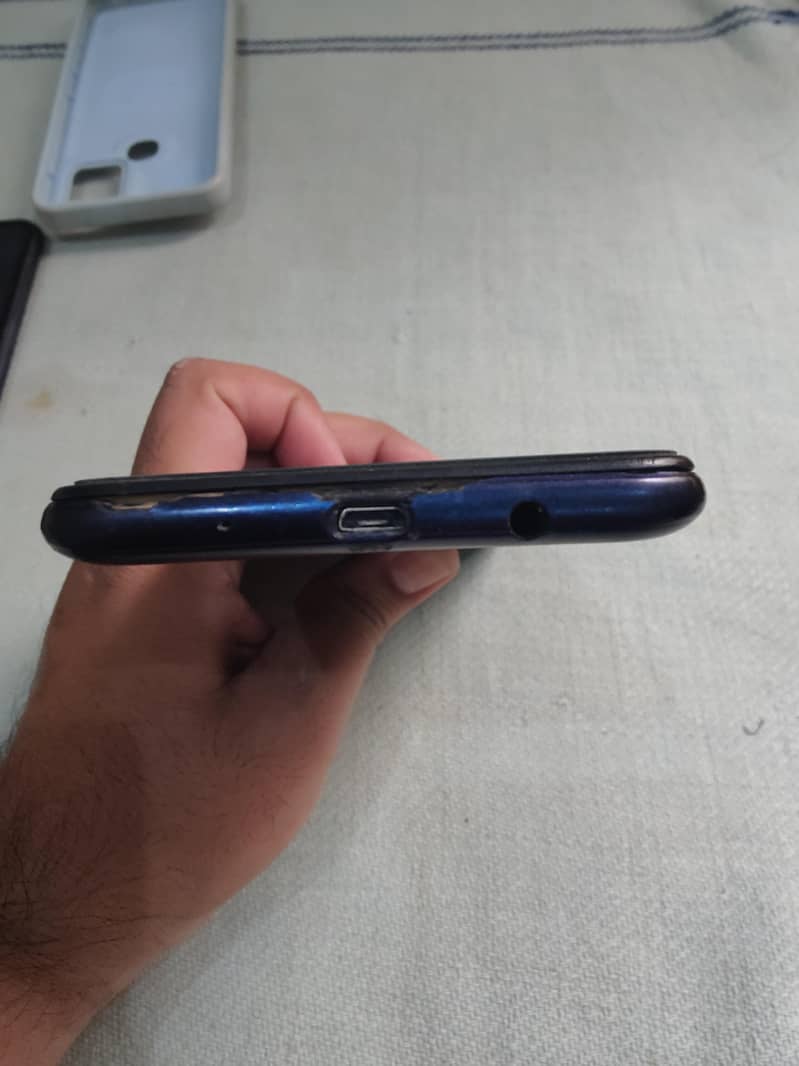 Tecno Pova 2