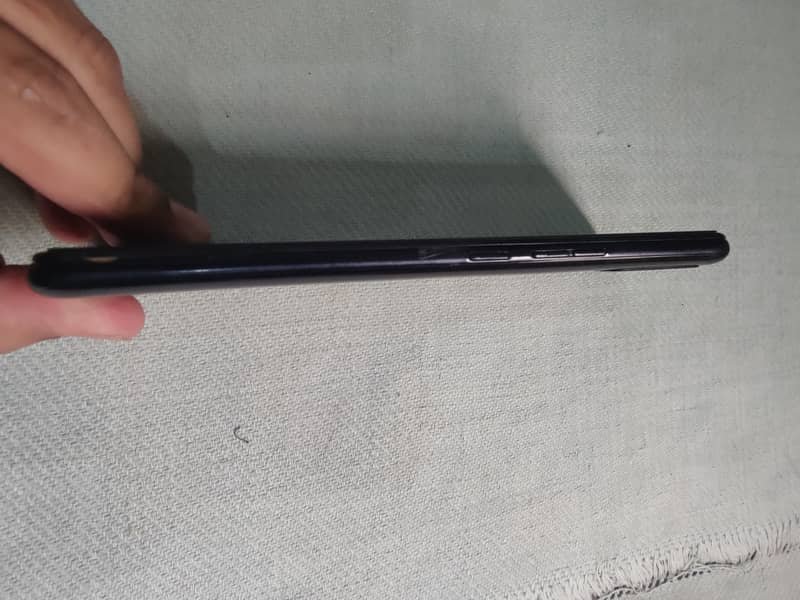 Tecno Pova 4