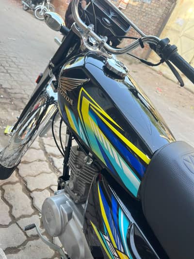 Honda 125 brand new lush Condition