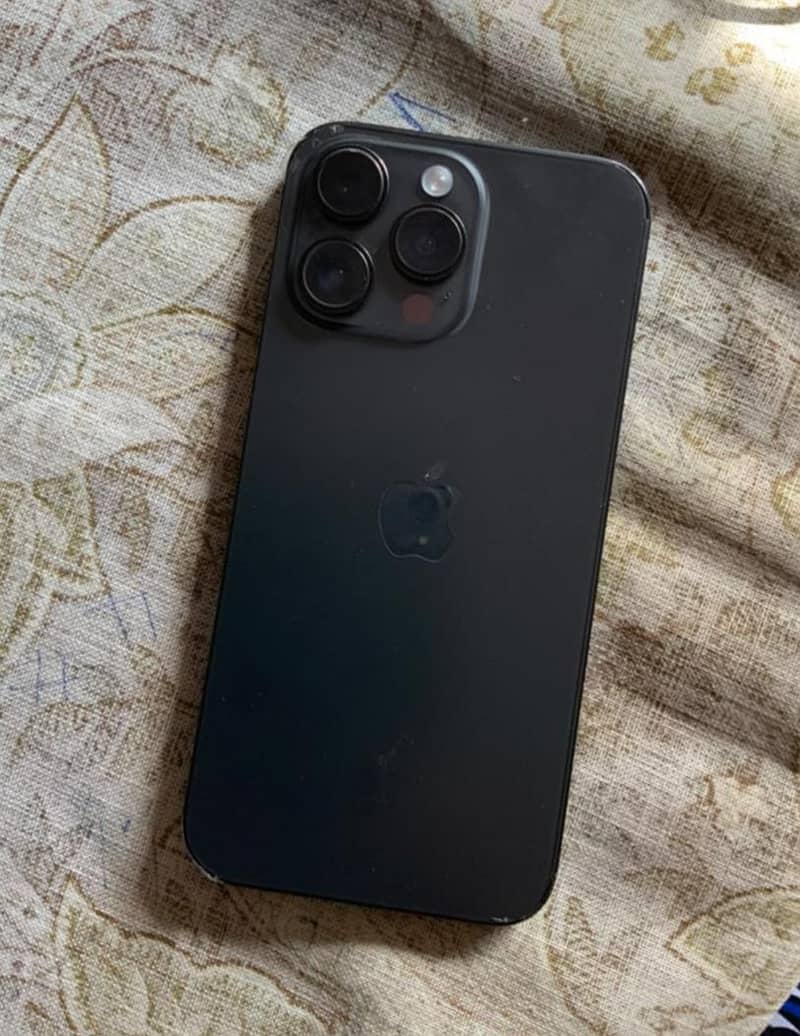 Apple iPhone 14 Pro Max 0