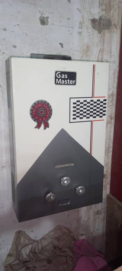 instant gas geyser