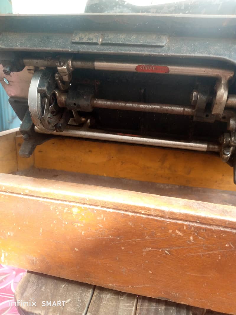 sewing machine for sell 3
