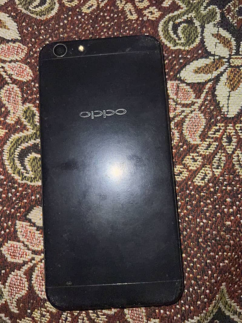 OPPO A57 0