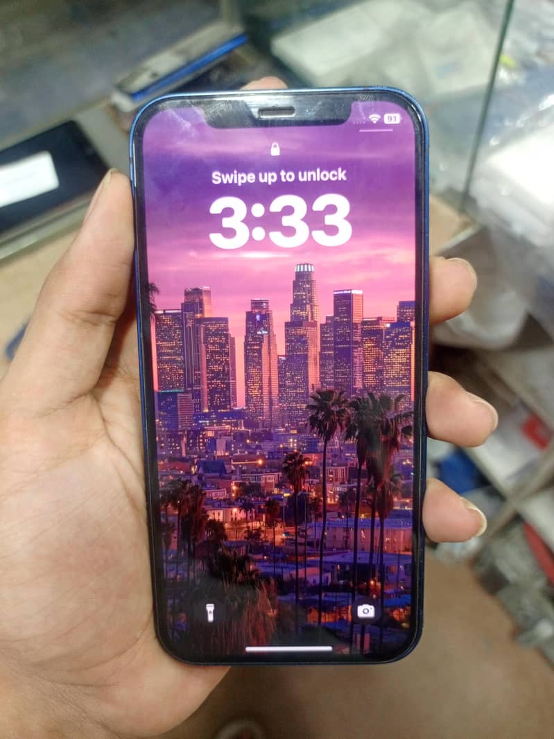 Apple iPhone 12 2