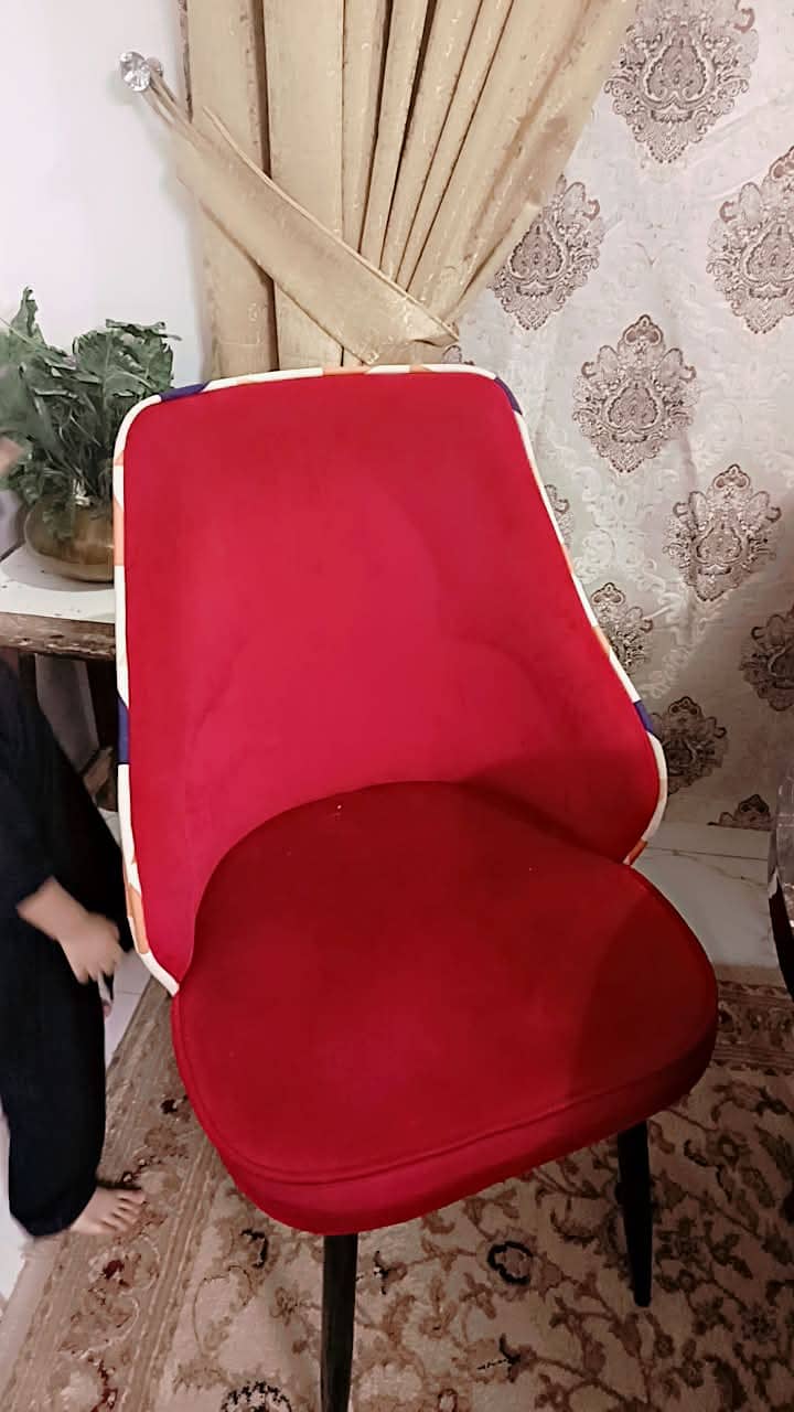 Dining table and chairs 2