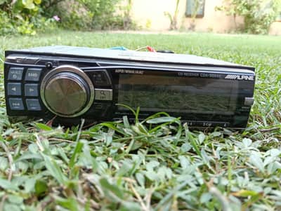 Alpine CDA-9884E Stereo Tape Player USB, AUX, CD