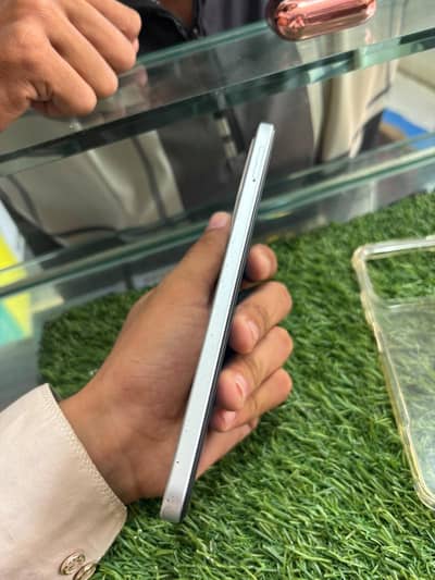 Tecno spark 40 all ok box's and charger 6+6 128 gb