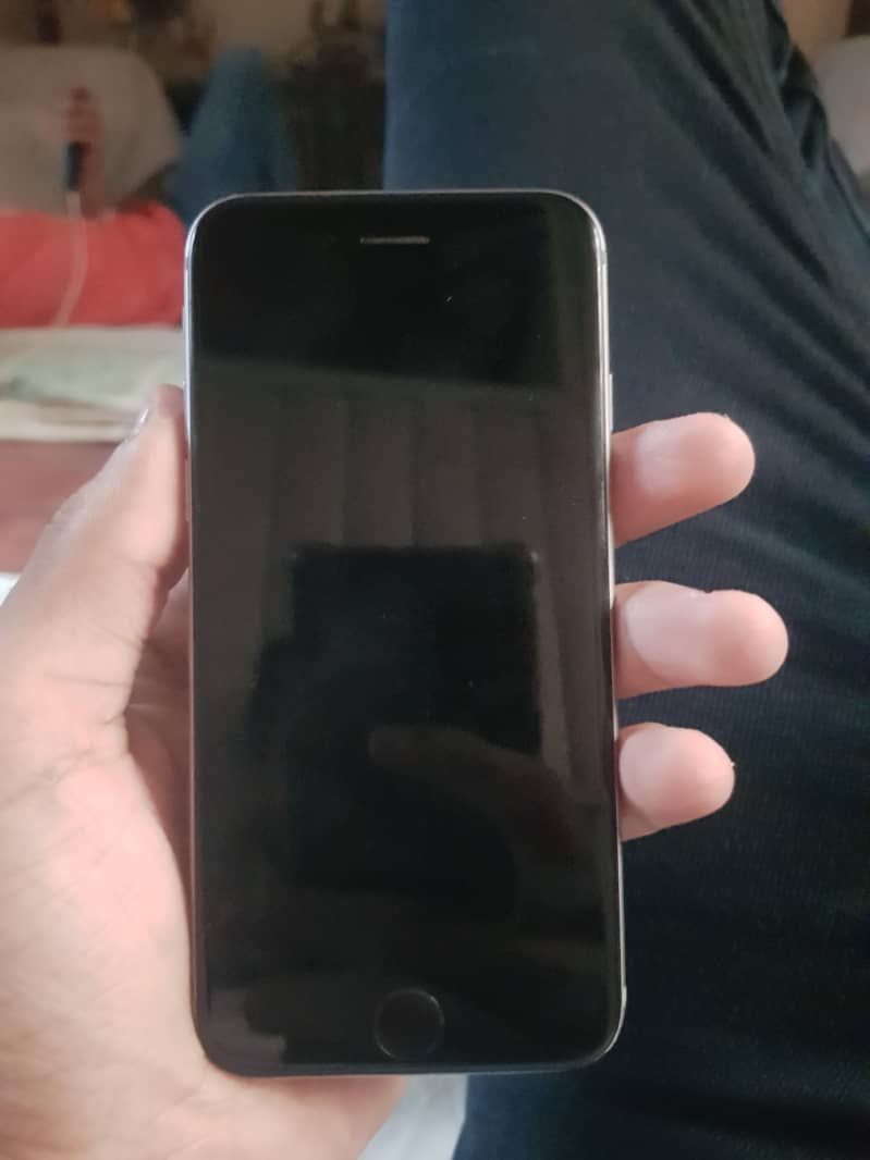Apple iPhone 6 4