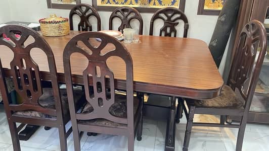 Six seat dinning table