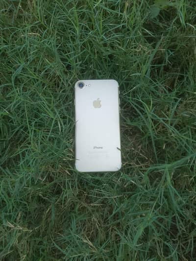 Apple iPhone 7