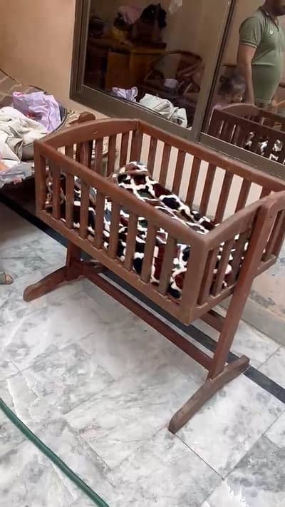 wooden baby jhula /Baby cot