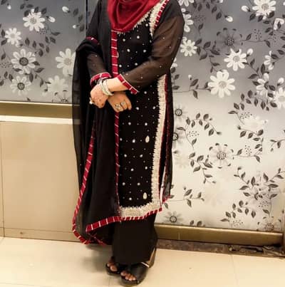 chiffon black dress price negotiable