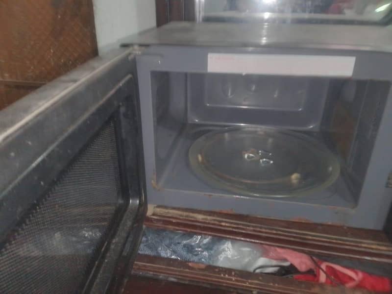 oven. . . . 0