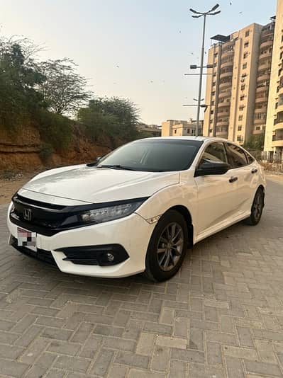 Honda Civic Oriel 1.8 i-VTEC CVT 2021