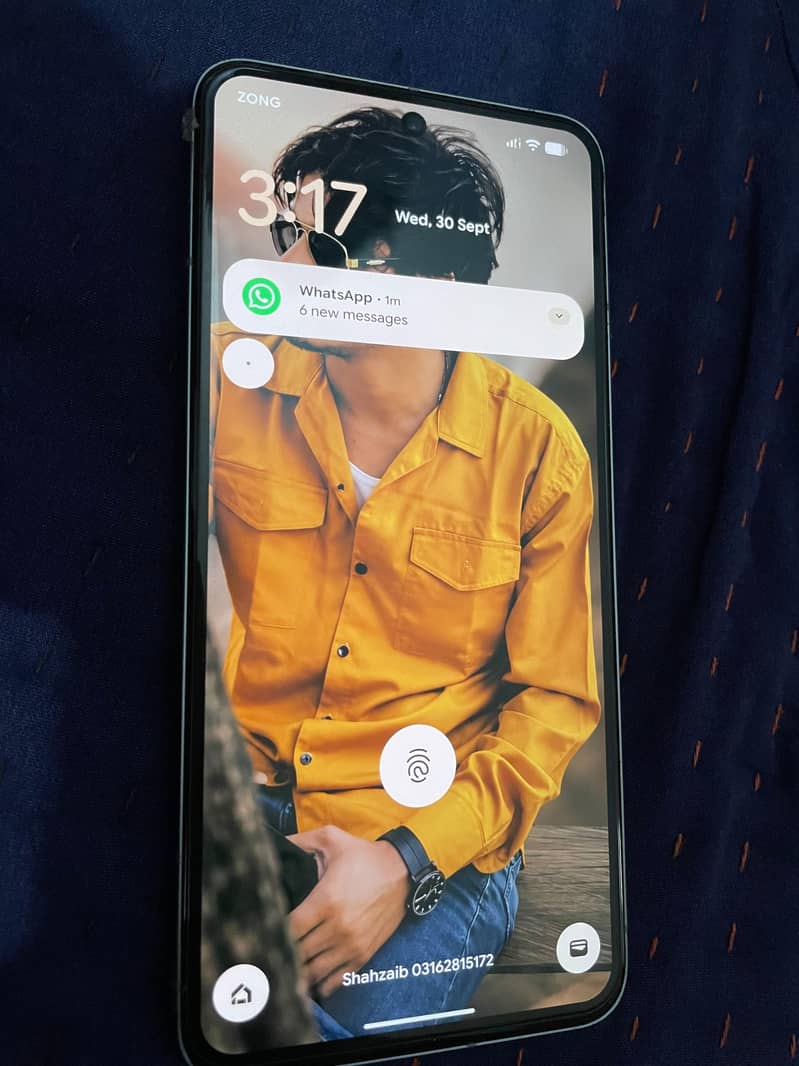 Google Pixel 8 1