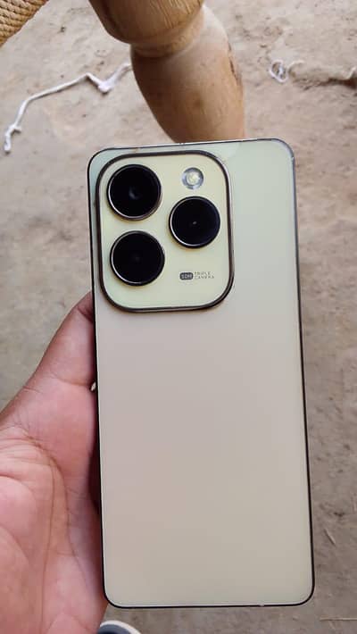 Infinix Hot 40 8/256