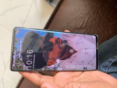 Sharp Aquos  r6