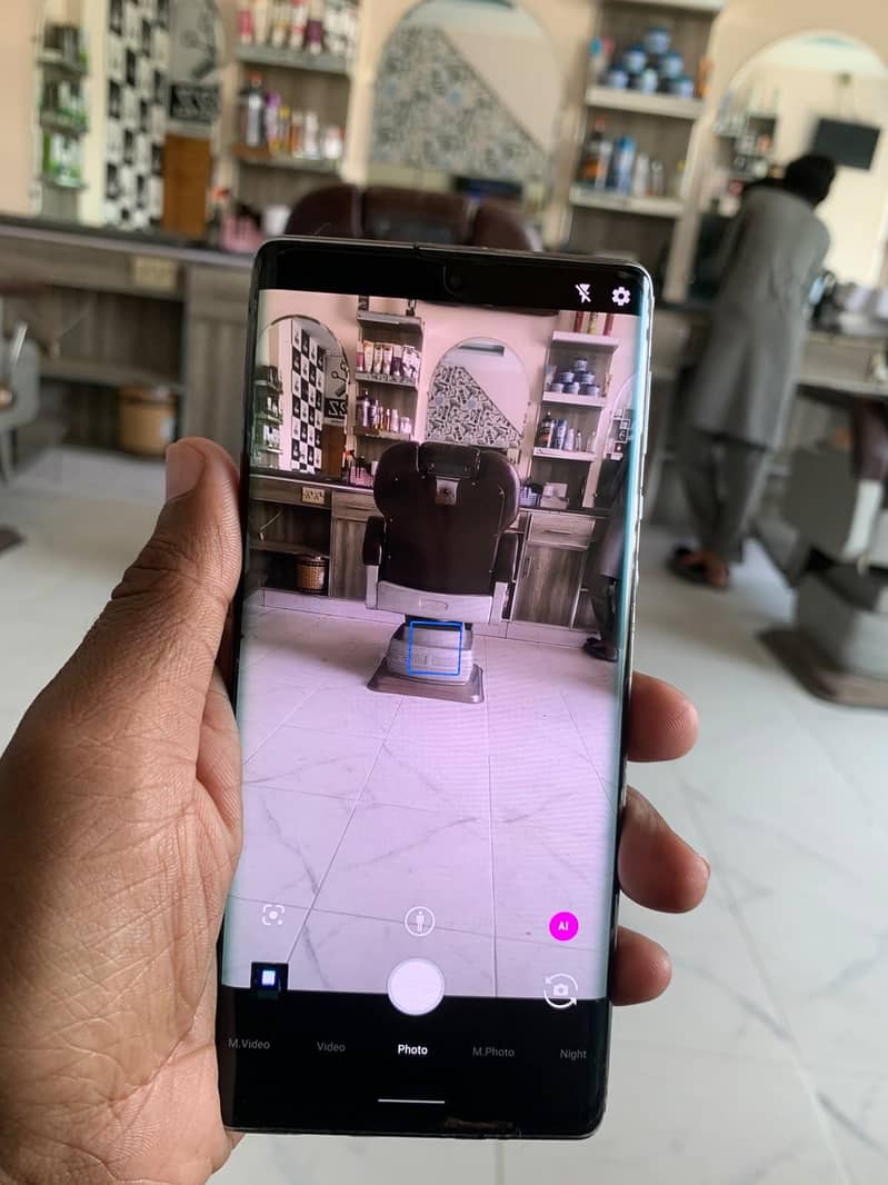 Sharp Aquos  r6 1