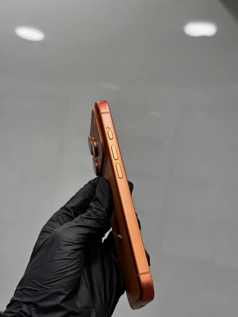 Apple iPhone 17 Pro 2