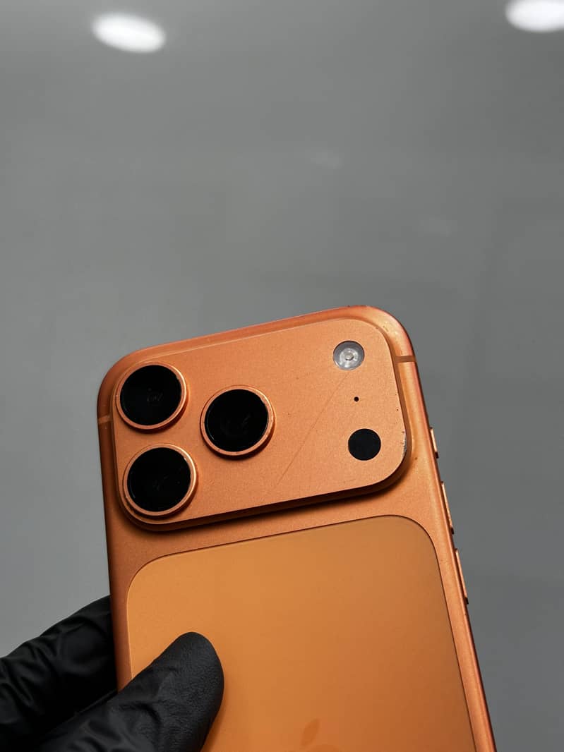 Apple iPhone 17 Pro 3