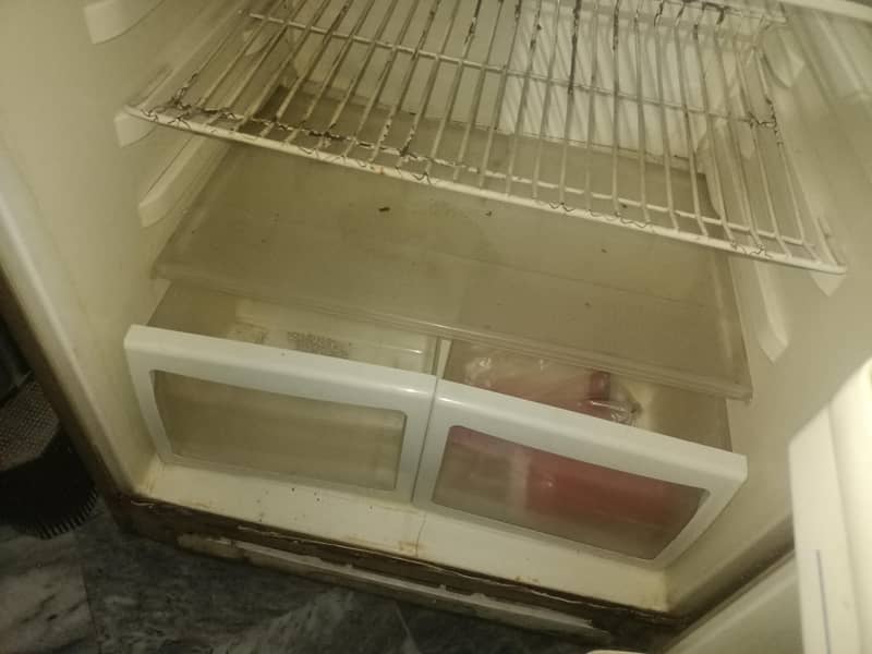 Refrigerator fridge One door Haier 4