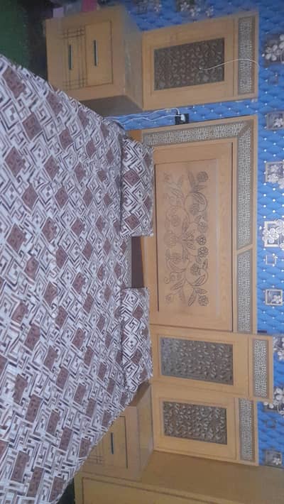 King size bed nd side tables