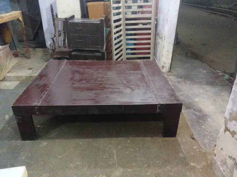 Big drawaingroom table 1