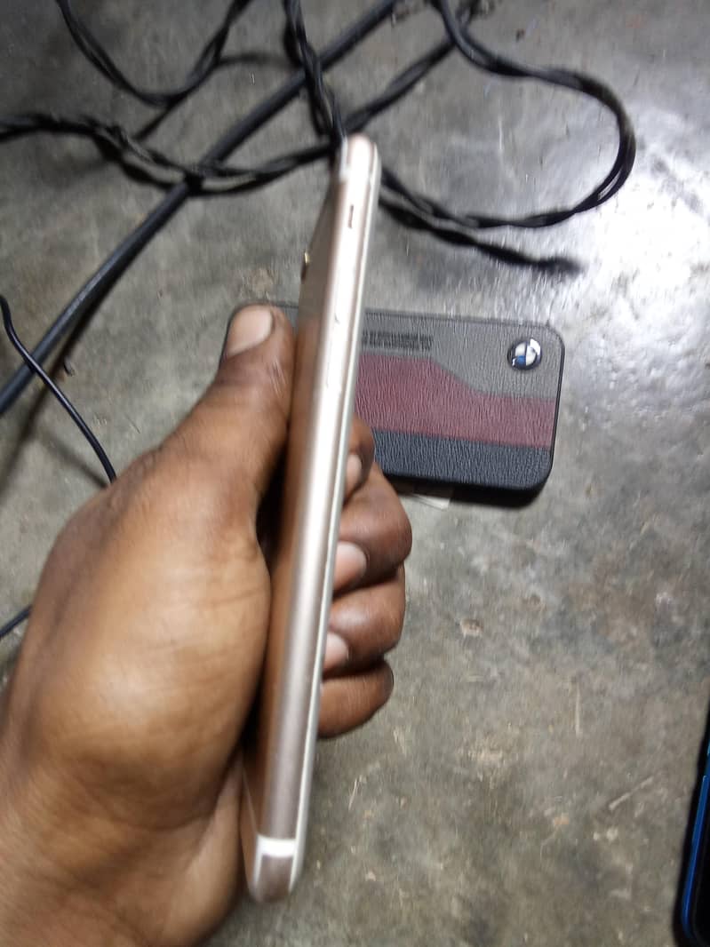 Apple iPhone 6 1