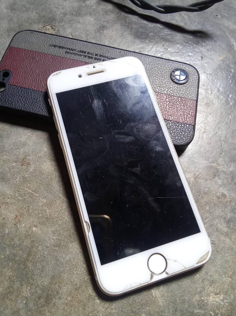Apple iPhone 6 2