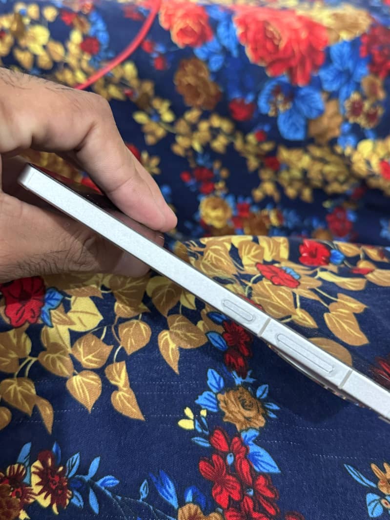 One Plus 13R 6