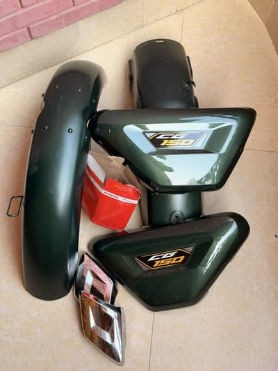 Honda CG150 Green Original Side Covers with Mudguards
