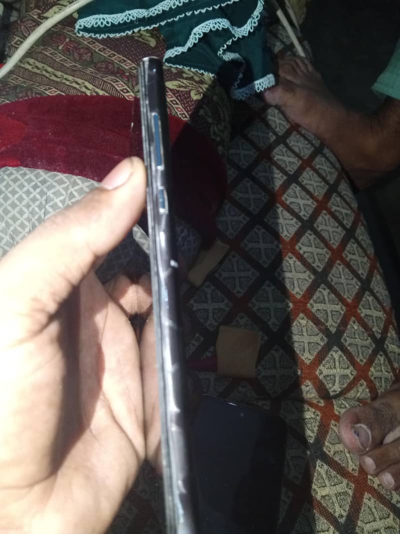 Huawei Y8p 2