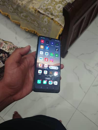 OPPO F15. PTA approved. 03042215559.8ram 128memory. .