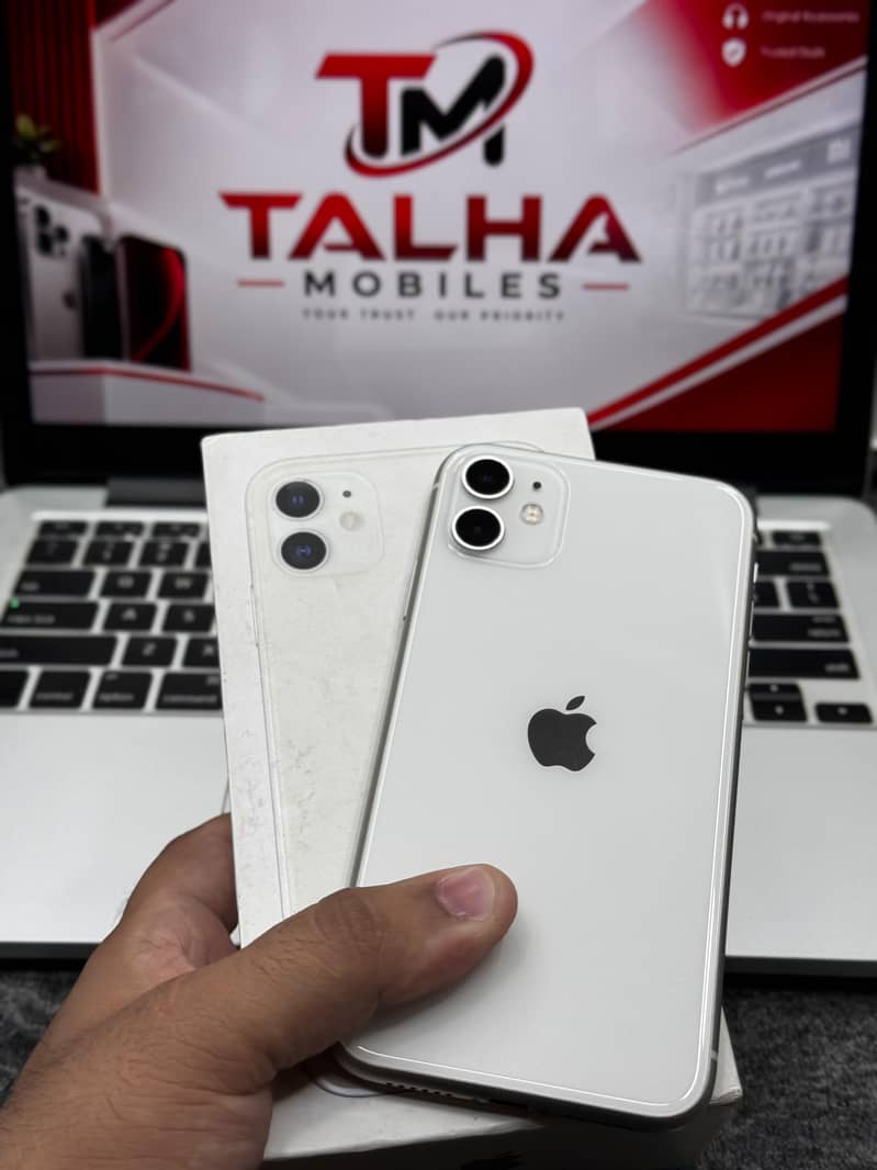 Apple iPhone 11 3