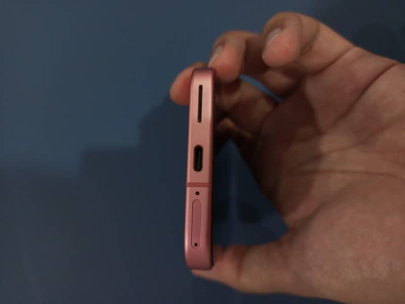 Google Pixel 9 2