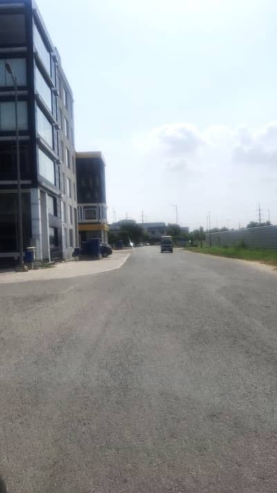 DHA Phase 6 Plaza for Sale 7 Floors with Lift | 8 Marla | Monthly Rental Value 7.75 Lac