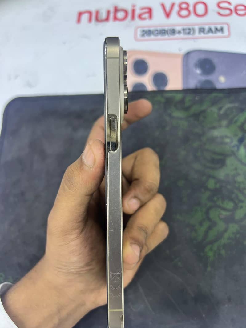 Apple iPhone 14 Pro Max 3
