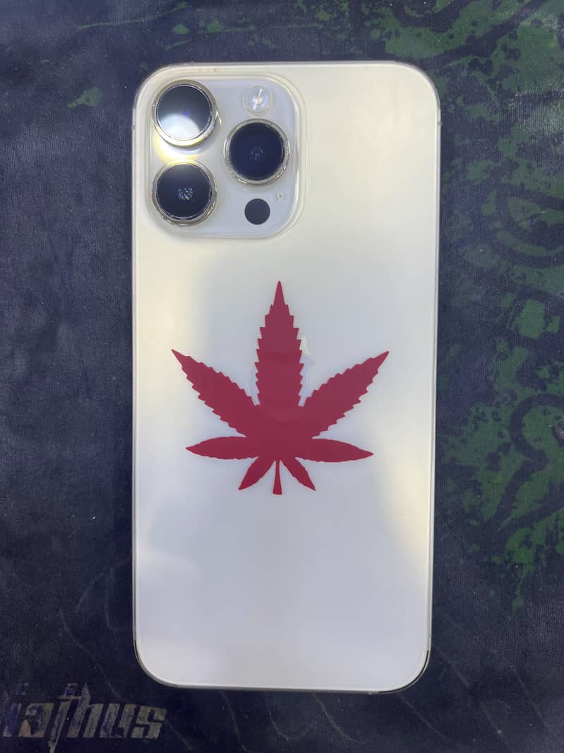 Apple iPhone 14 Pro Max 4