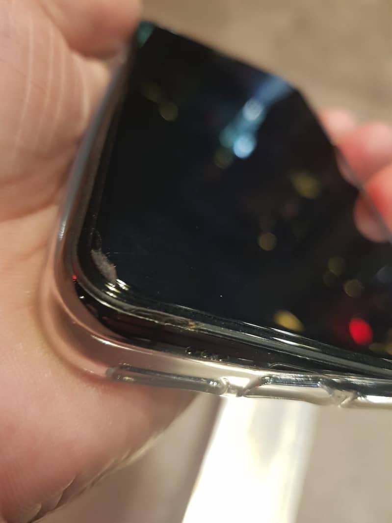 Apple iPhone XS Sim working 3