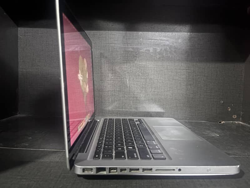 MacBook pro 13 model 2012 2