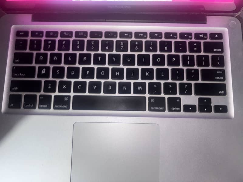 MacBook pro 13 model 2012 4