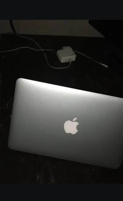 MacBook Air 2011